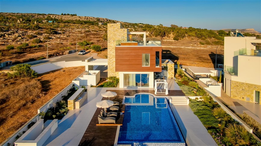 Famagusta Property Majestic 3 Bedroom Villa