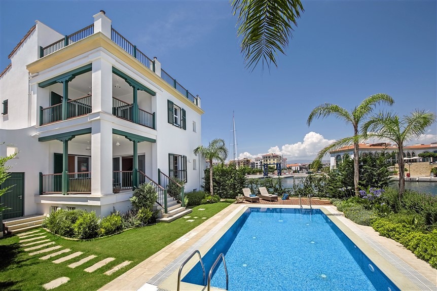 Limassol Property Luxury Four Bedroom Villa In Limassol Marina