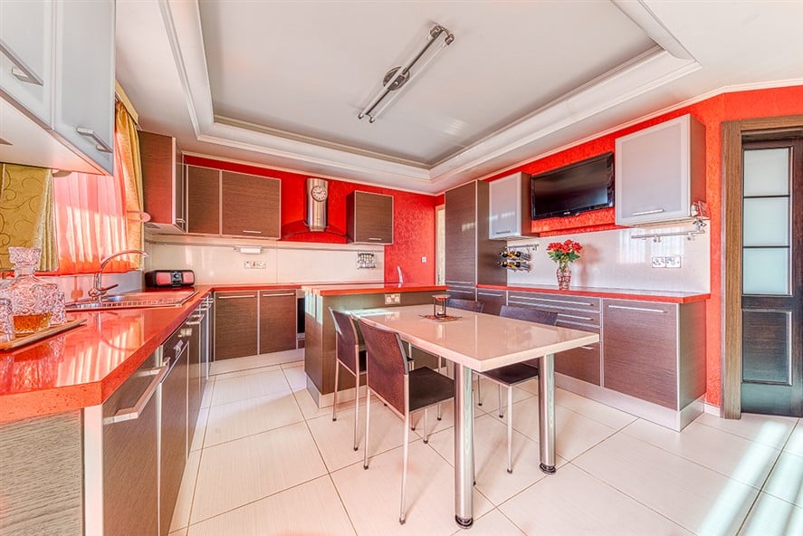 Limassol Property Three Bedroom Apartment