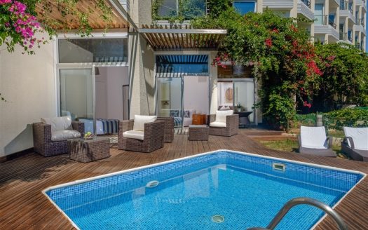 Limassol Property One Bedroom Apartment On The Beachfront