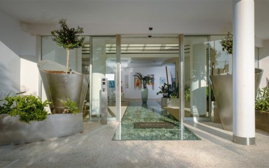 Limassol Property One Bedroom Seafront Apartment