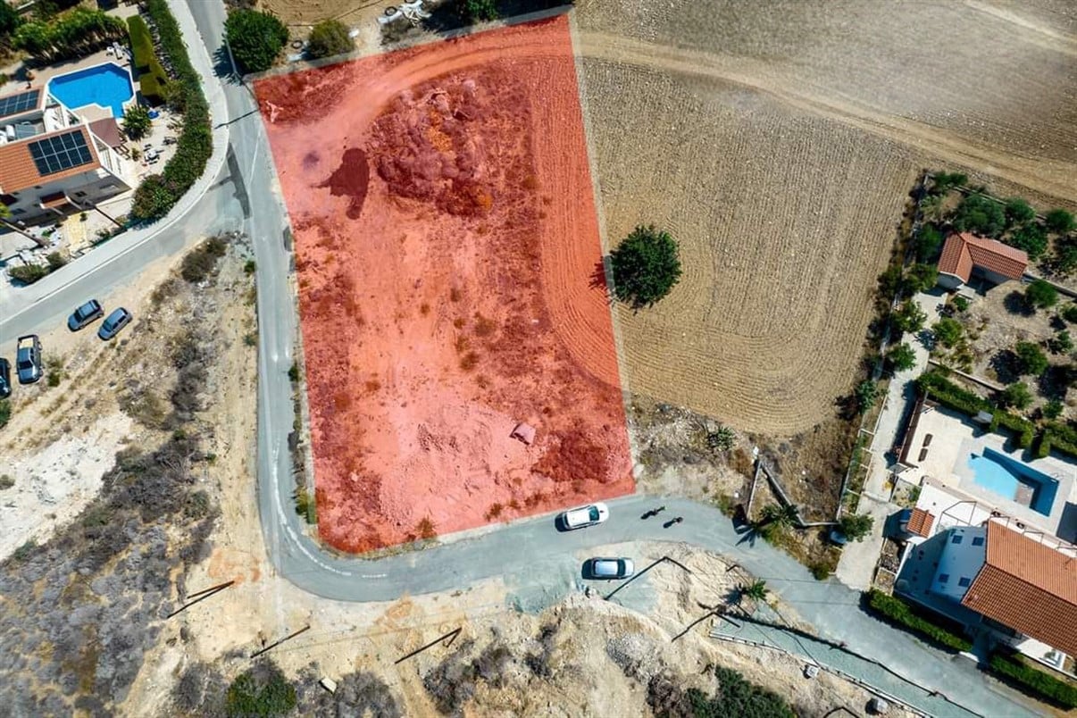 Larnaca Property Residential Plot – 2.237 m2