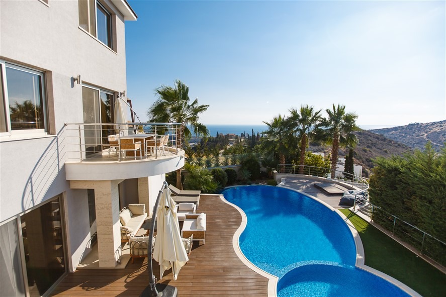 Limassol Property Exclusive Villa