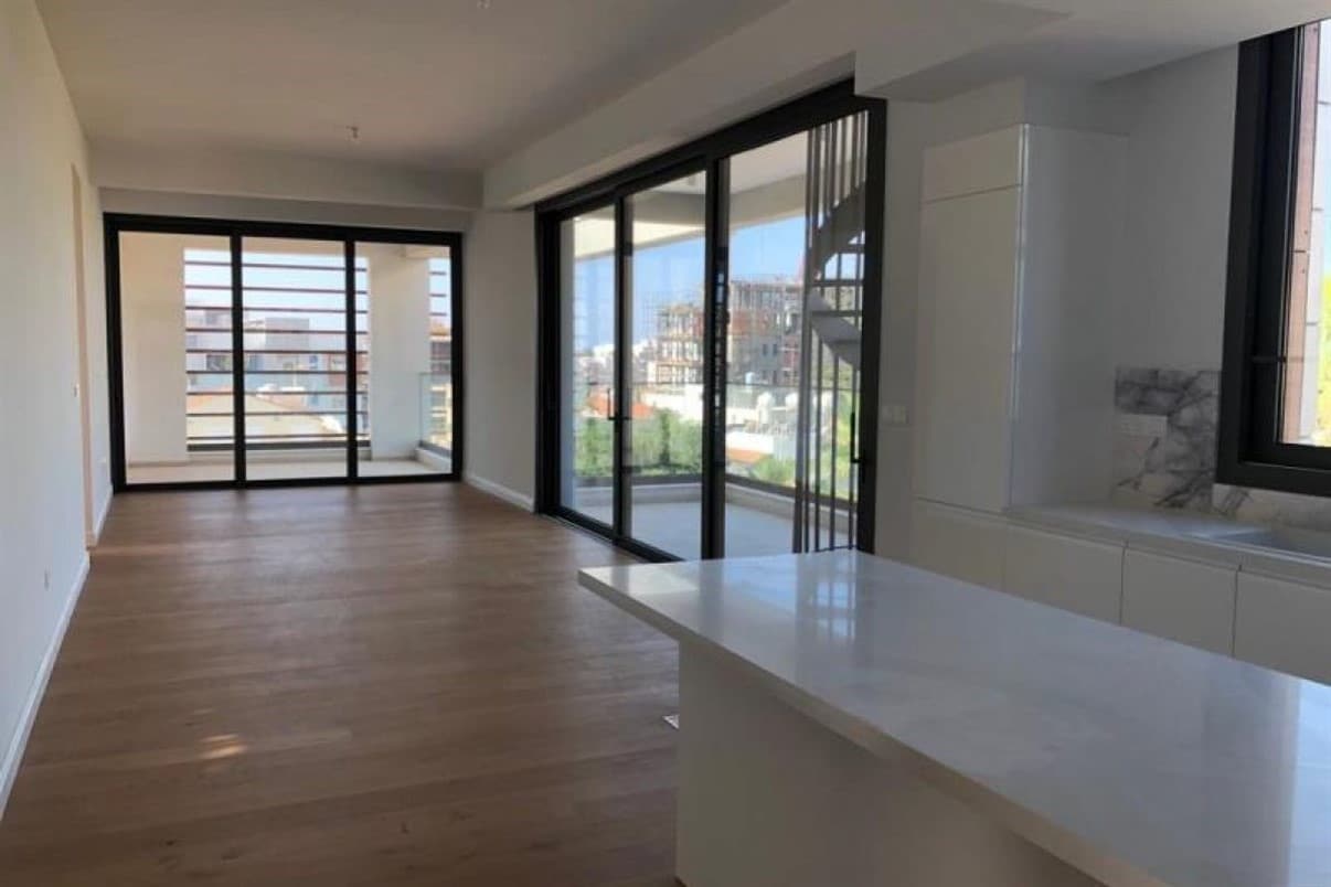 Limassol Property Modern Three Bedroom Penthouse
