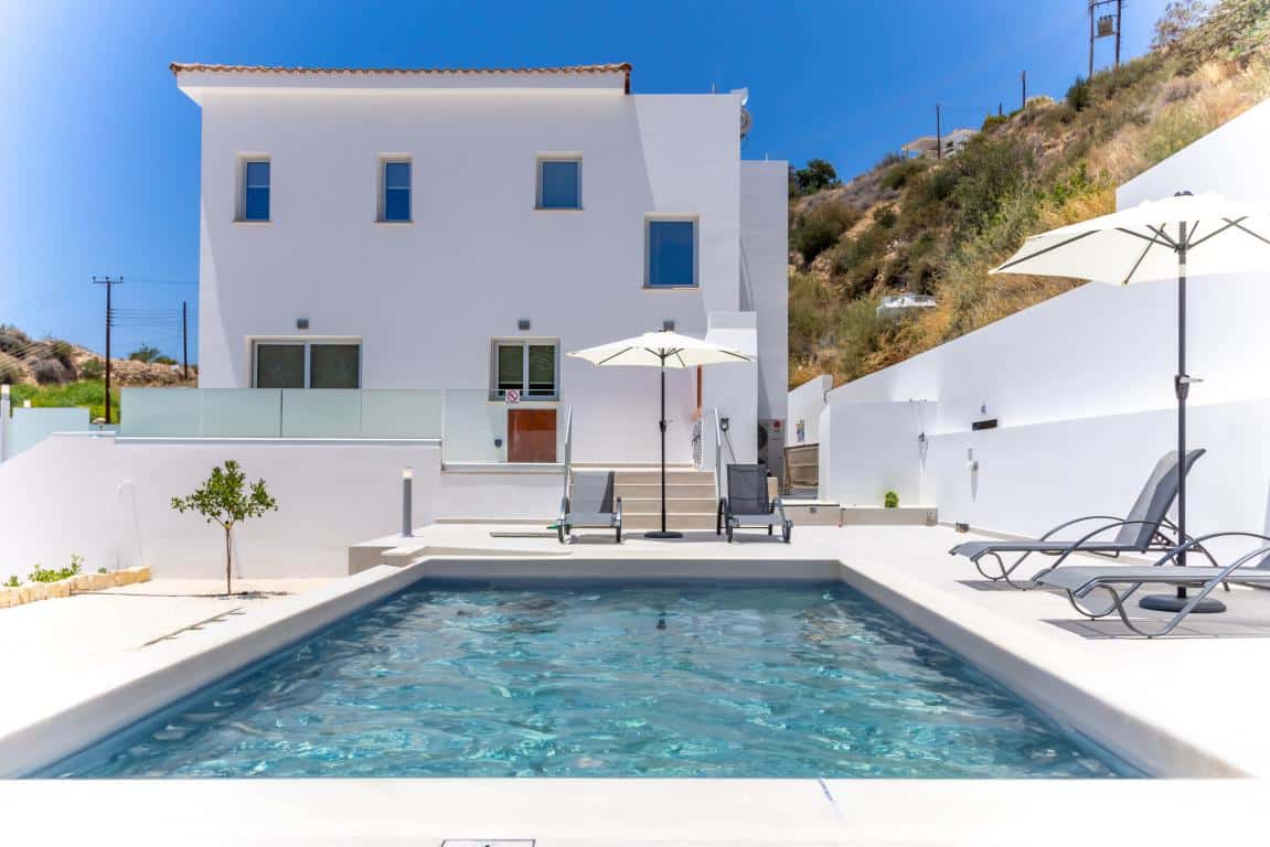 Paphos Property Luxury Three Bedroom Villa