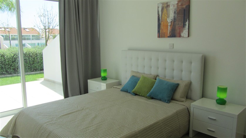 Limassol Property 1 Bedroom Ground Floor Apartment