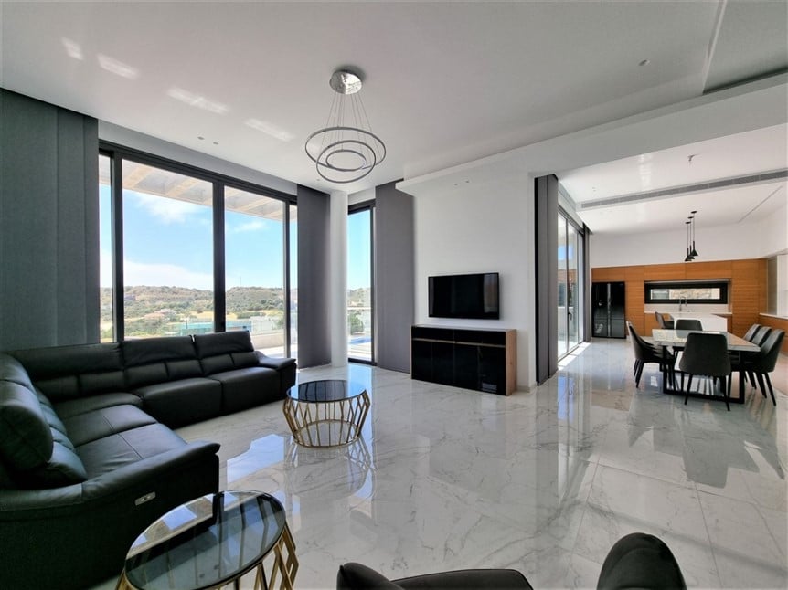 Limassol Property Luxury Villa