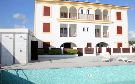 Limassol Property Luxury 2 Bedroom Apartment