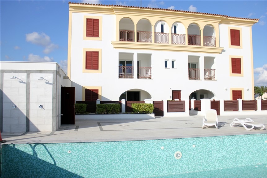 Limassol Property Luxury 2 Bedroom Apartment