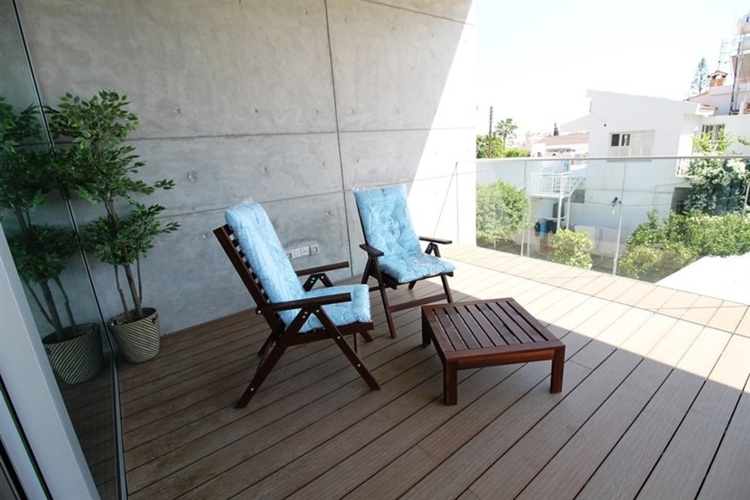 Limassol Property Contemporary 2 Bedroom Apartment