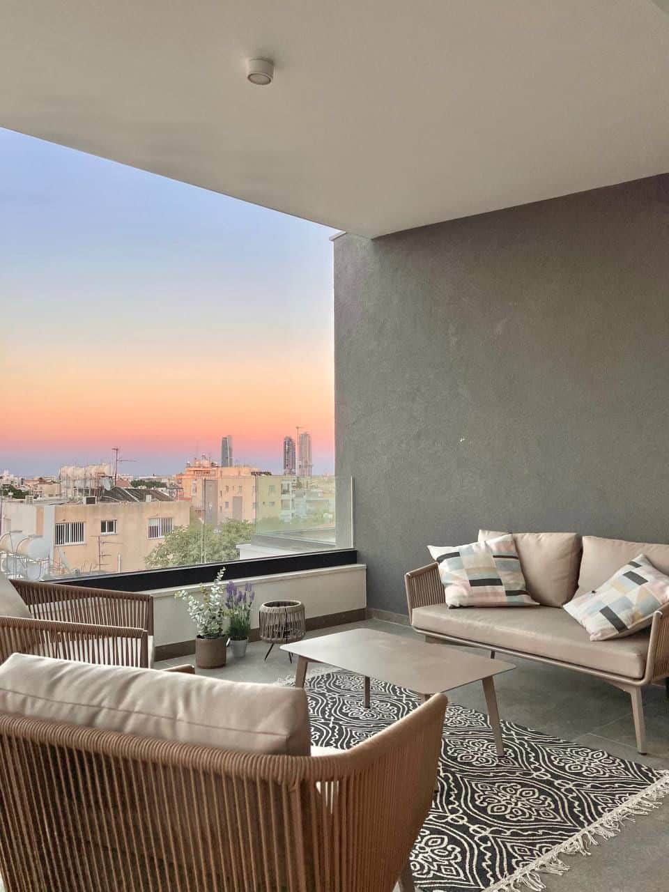 Limassol Property 2 Bedroom Contemporary Apartment