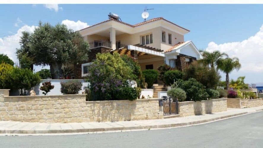 Limassol Property 3 Bedroom House in Ypsoupolis