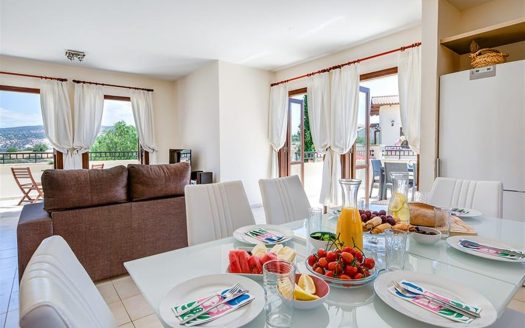 Paphos Property Beautiful 2 Bedroom Apartment