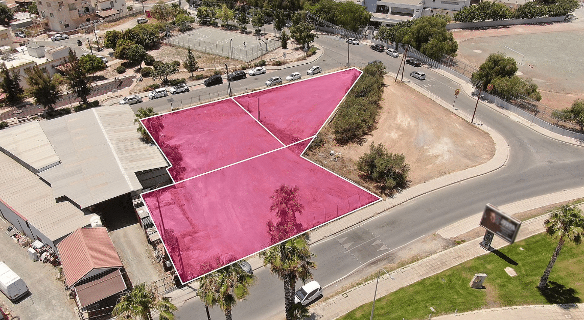 Limassol Property Residential Plot- 1.576 m2