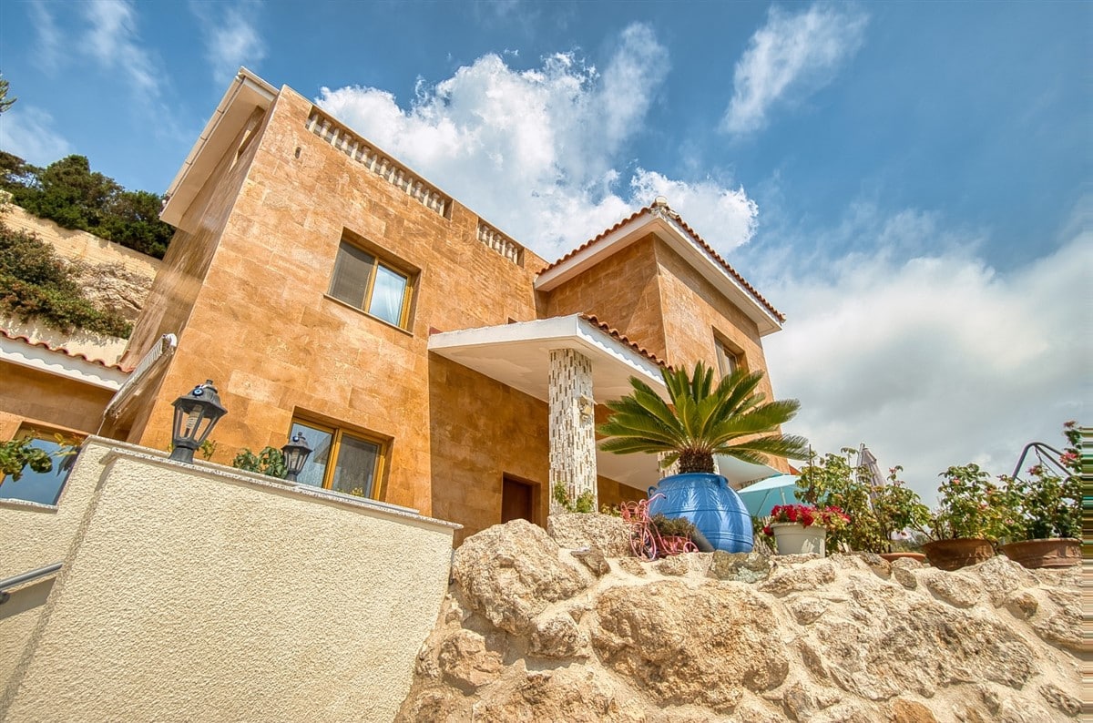 Paphos Property Spacious Four Bedroom Villa