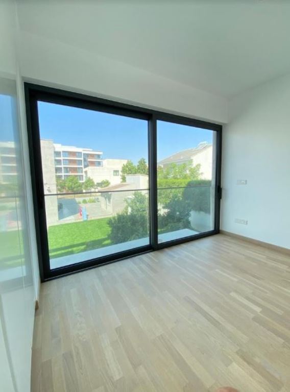Limassol Property Contemporary 2 Bedroom Apartment