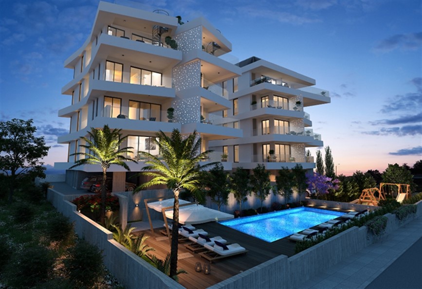 Limassol Property Luxurious Three Bedroom Penthouse