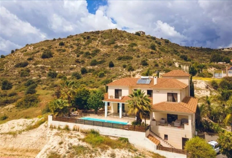Limassol Property Six Bedroom Villa