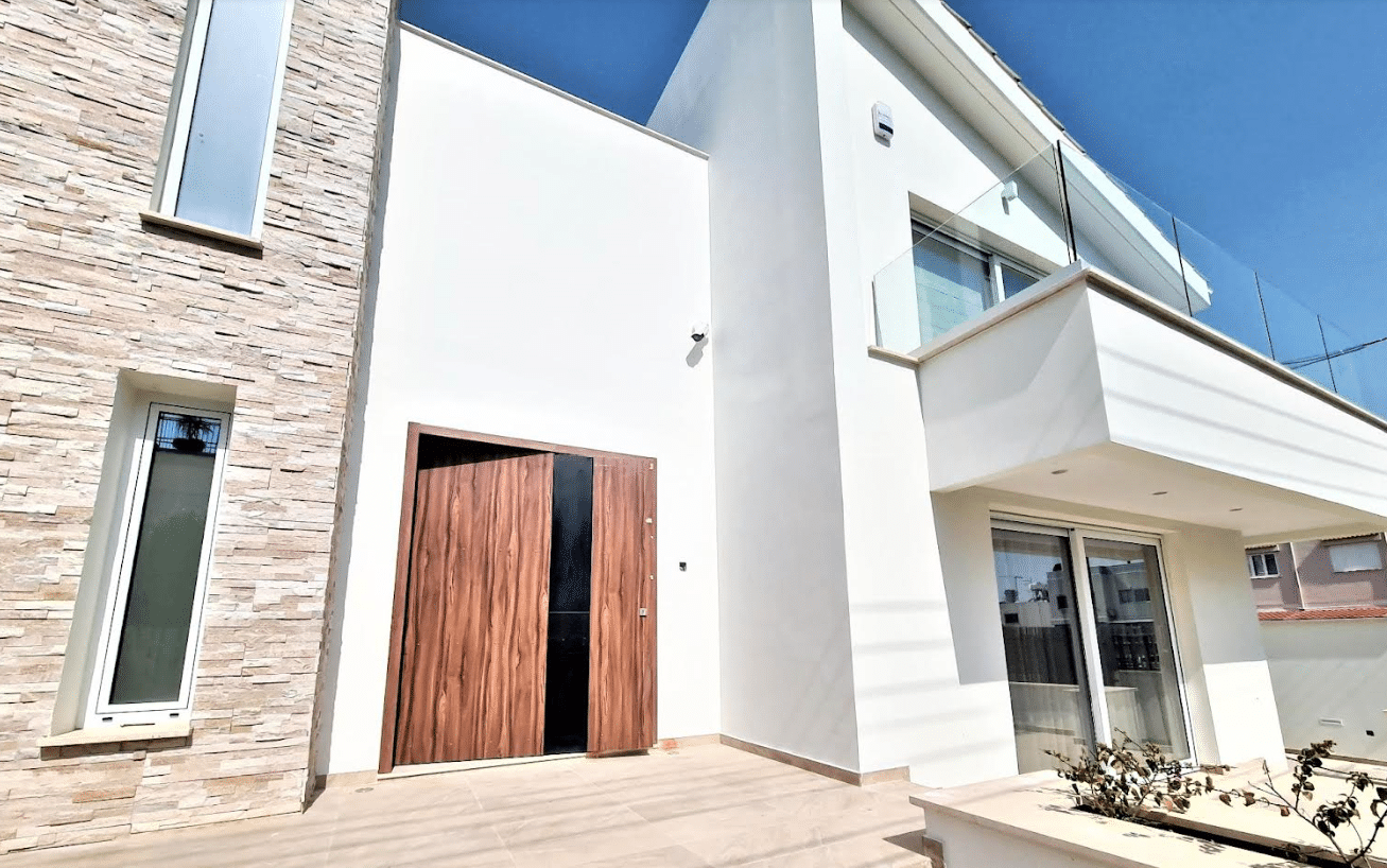 Limassol Property Contemporary Five Bedroom Villa