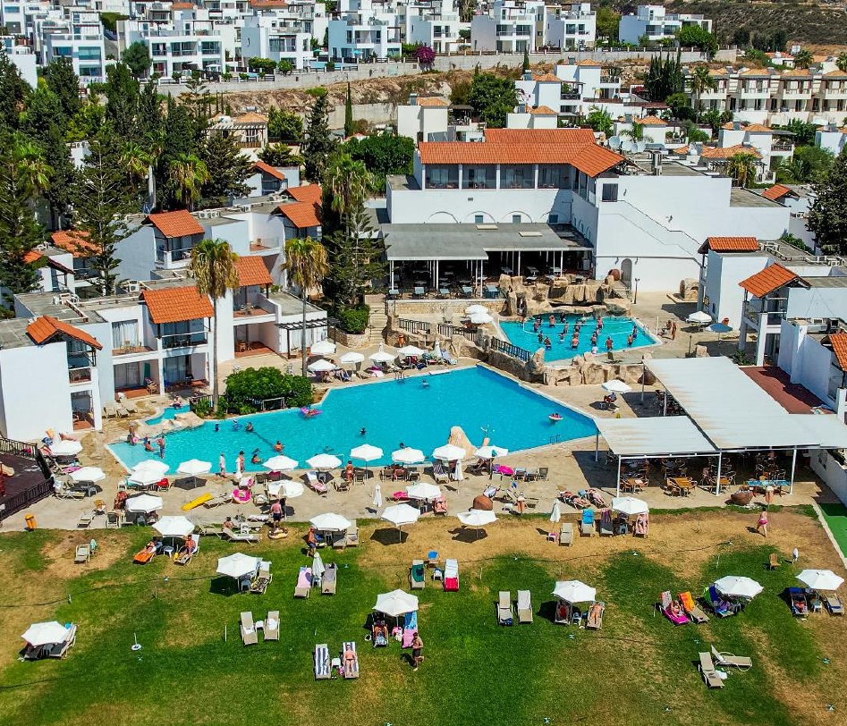 Paphos Property Holiday Resort With Aqua Park