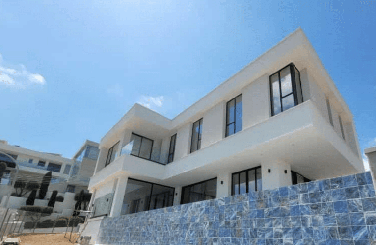 Limassol Property New Luxurious Five Bedroom Villa