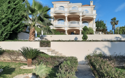 Limassol Property Villa In Kalogiri Area