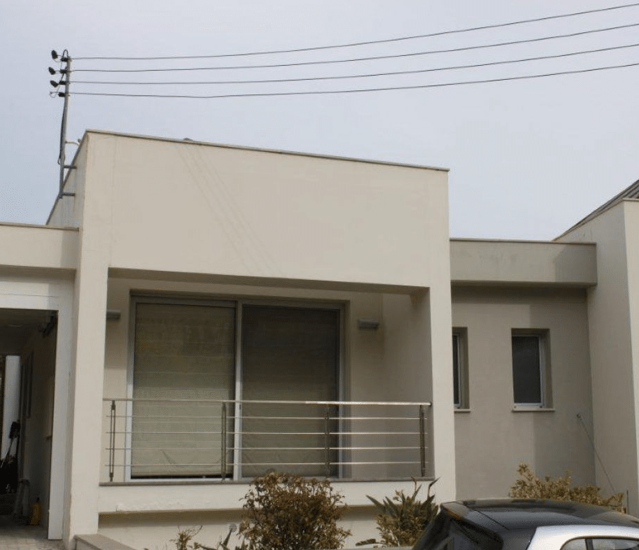 Limassol Property 4 Bedroom Villa in Palodia