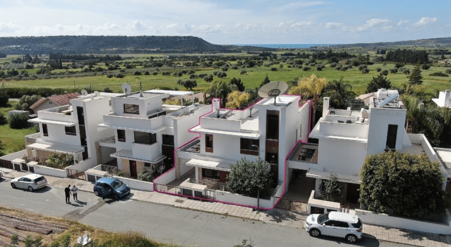 Limassol Property Spacious 3 Bedroom House