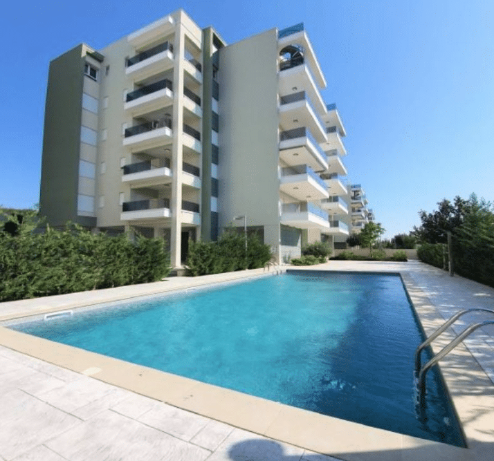 Limassol Property 3 Bedroom Apartment with Garden