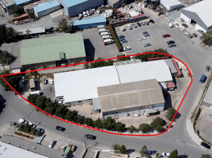 Nicosia Property Industrial Warehouse – 2.081 m2 in Strovolos