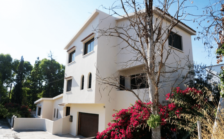 Nicosia Property Traditional House in Chryseleousa
