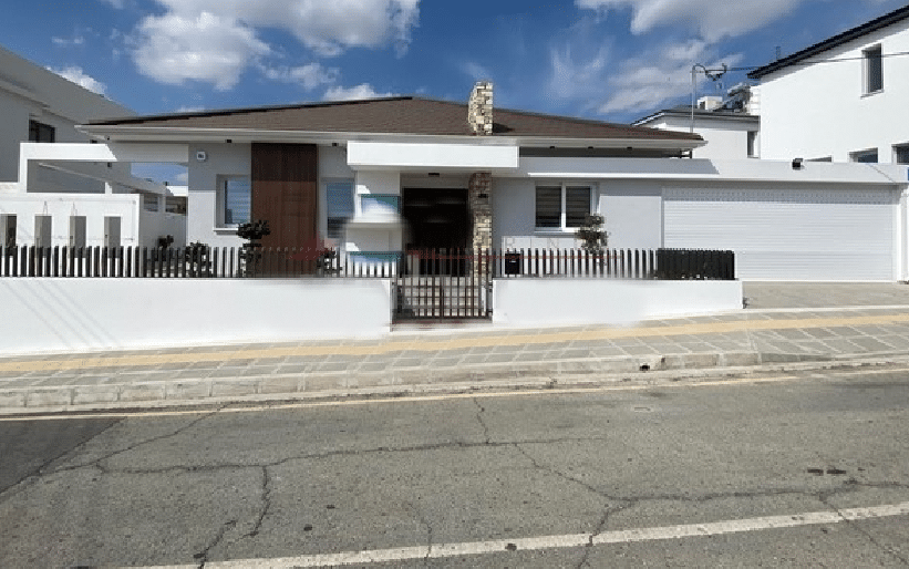 Larnaca 3 Bedroom House in Oroklini