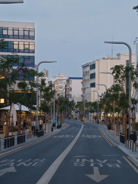 Larnaca Property Shop – 25 m2 in Prime Location