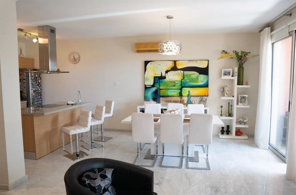 Limassol Property 3 Bedroom Apartment in Gated Complex