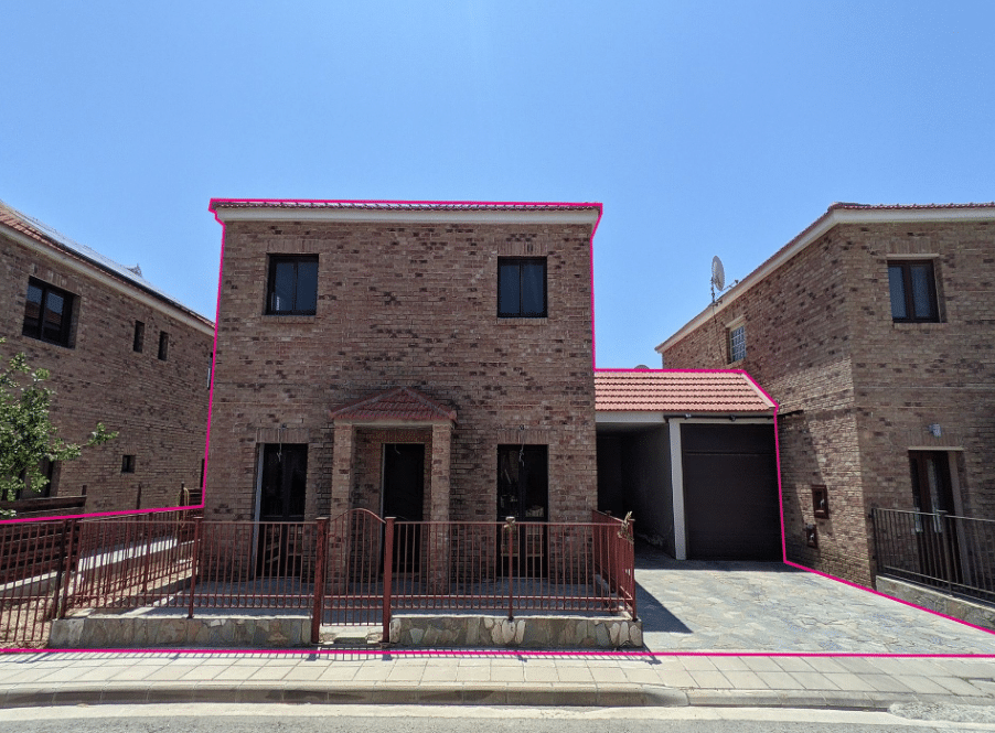 Larnaca Property Four Bedrooms House
