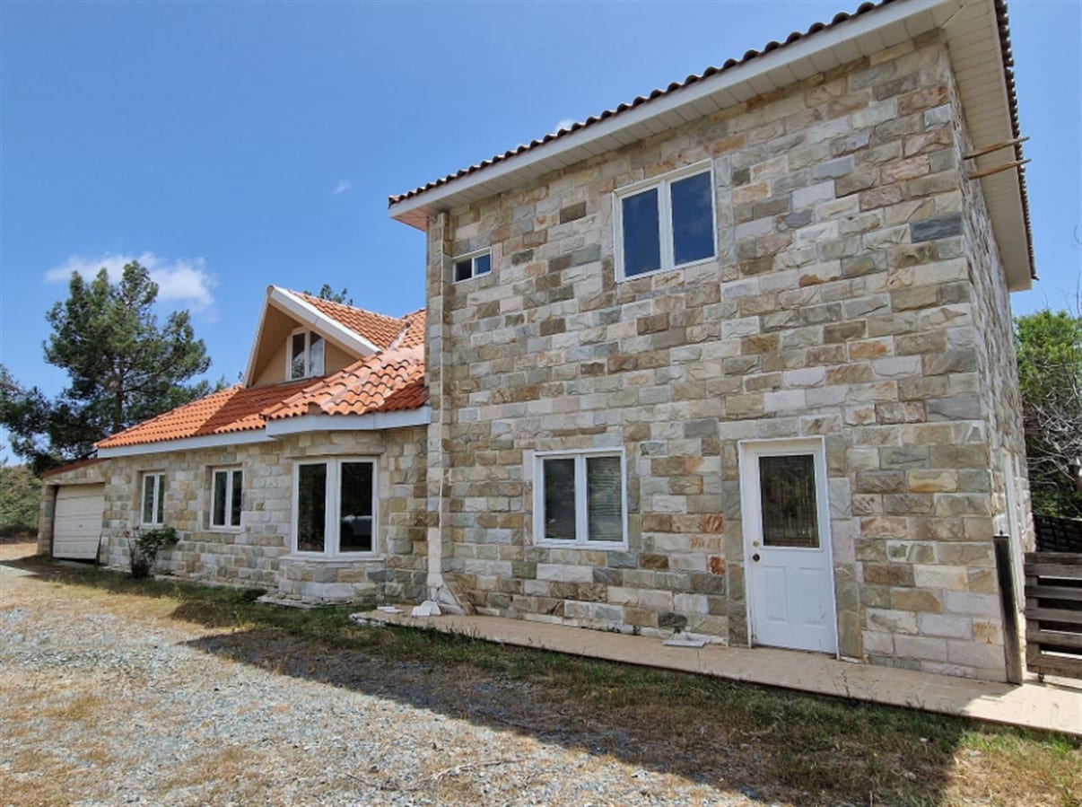 Limassol Property Residential Complex in Kato Platres