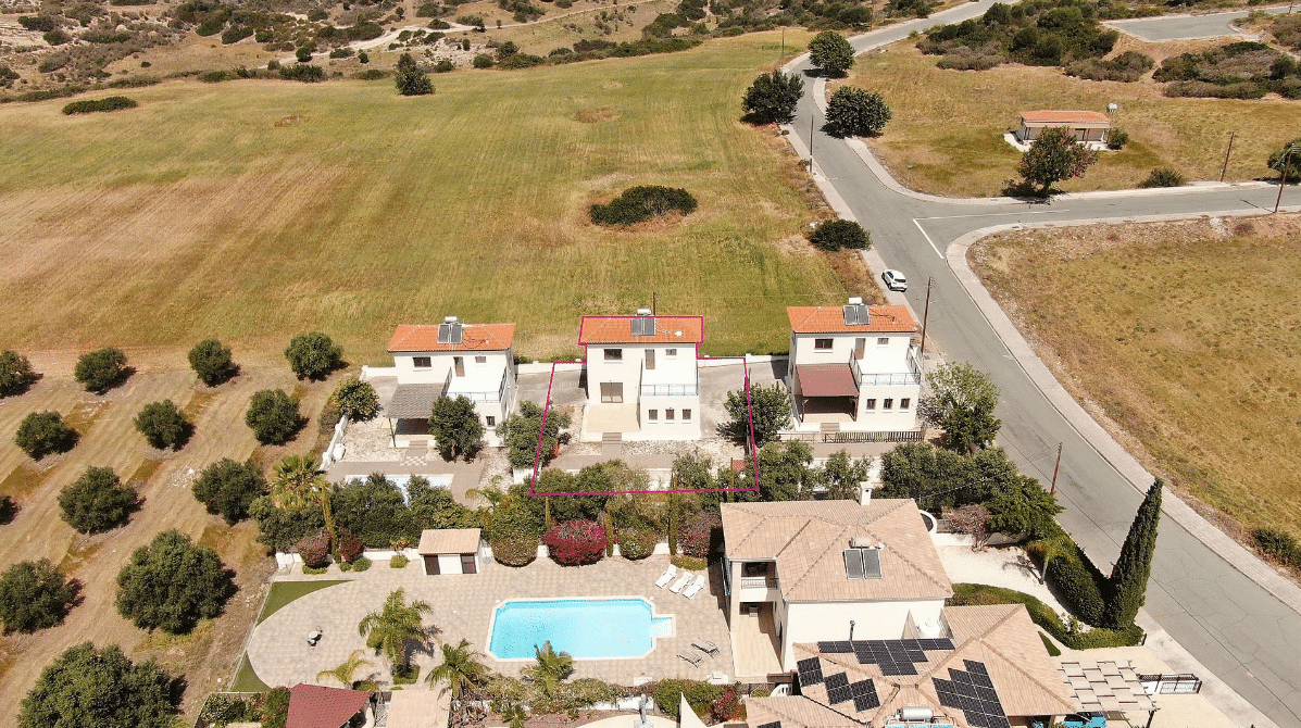 Paphos Property Two Bedroom House with Swimming pool