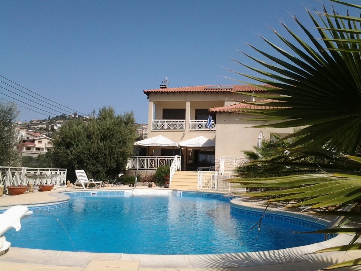 Limassol Property Spacious Three Bedroom House