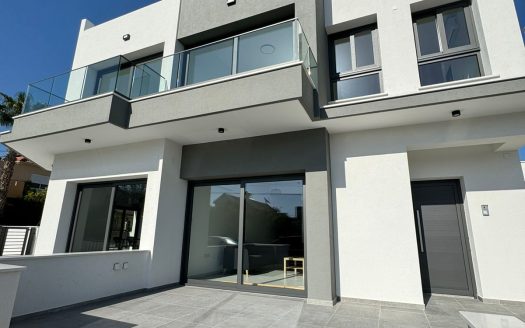 Limassol Property Spacious Three Bedroom Maisonette