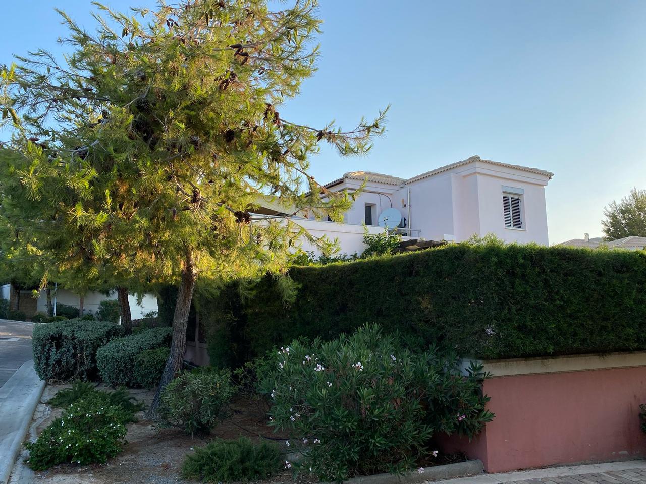 Limassol Property Luxury Three Bedroom Villa
