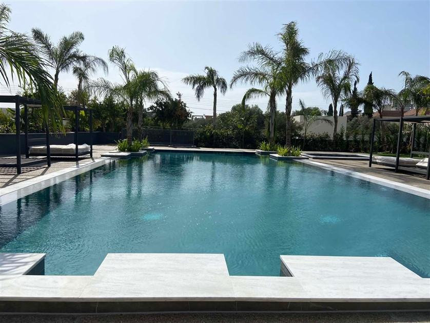 Limassol Property Luxury Three Bedroom Penthouse