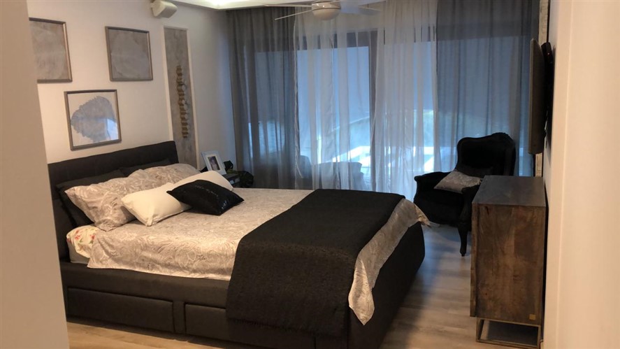 Limassol Property Stunning Apartment On Beachfront