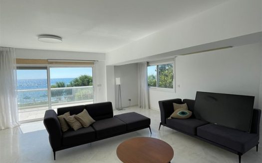 Limassol Property Three Bedroom Apartment On The Beachfront