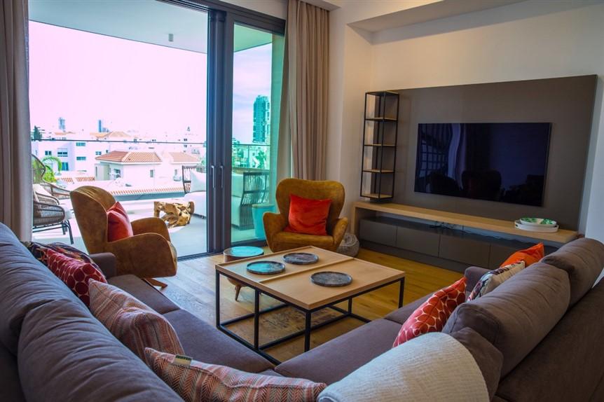 Limassol Property Stunning Three Bedroom Penthouse