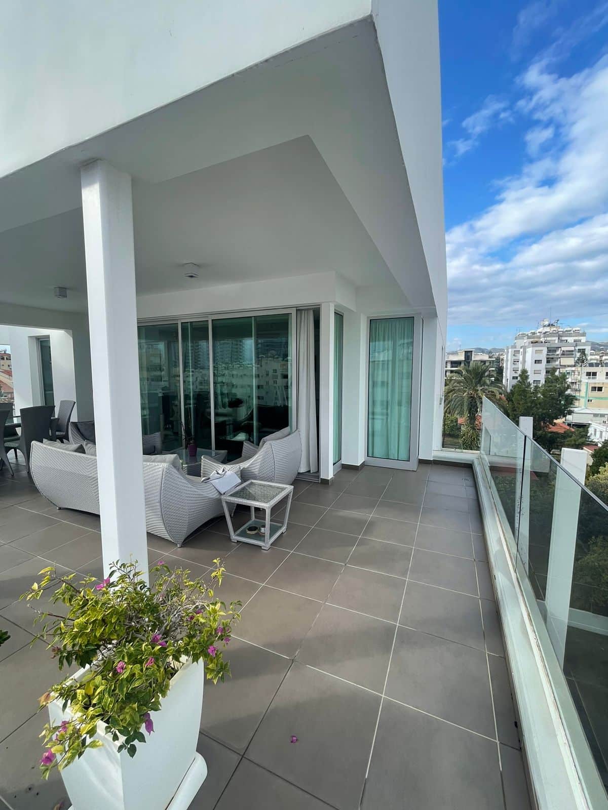 Limassol Property 3 Bedroom Penthouse Near Beach