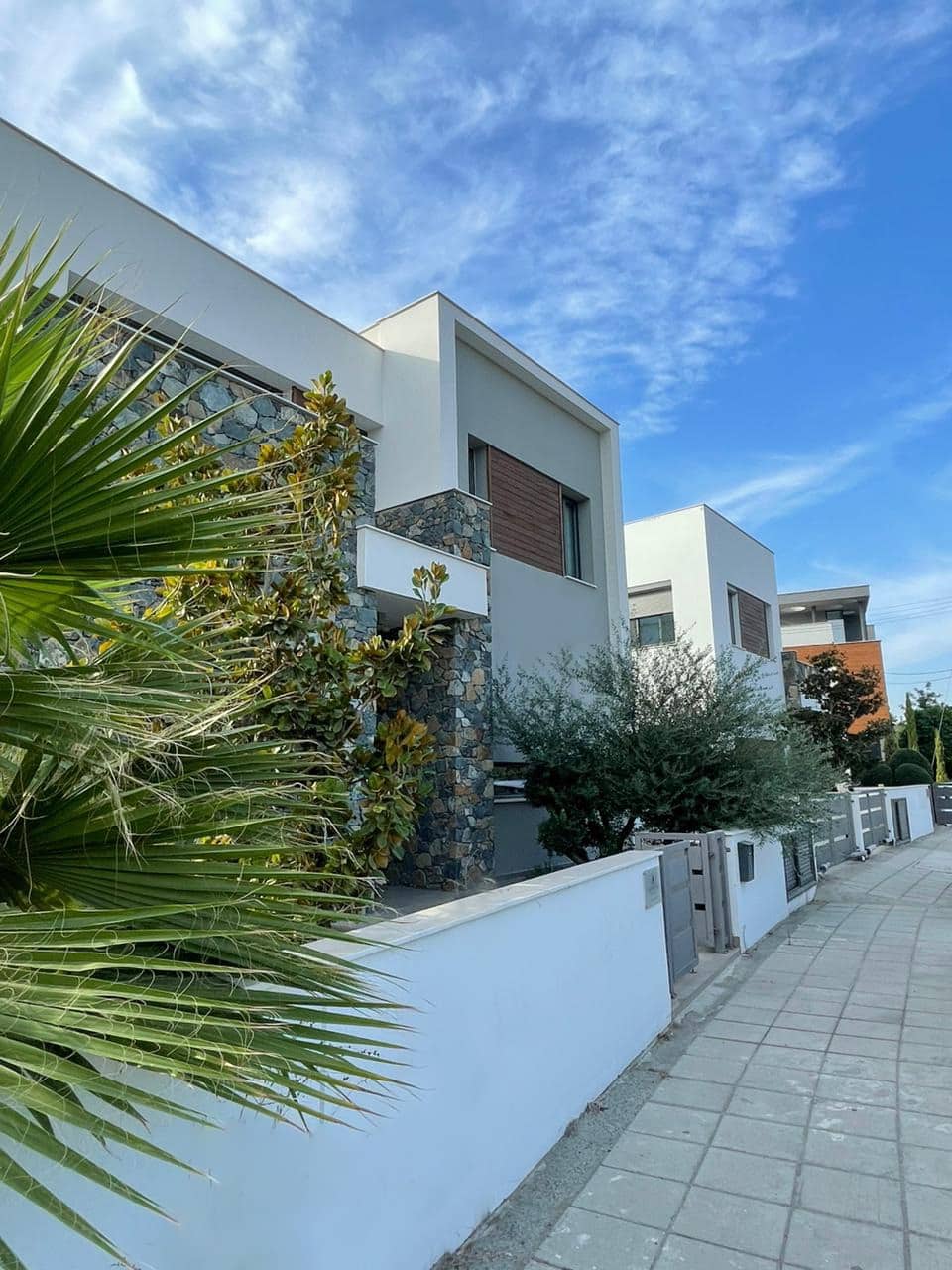 CASA GEMELLE RESIDENCES