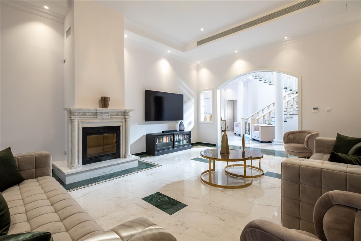 Limassol Property Luxury Six Bedroom Villa