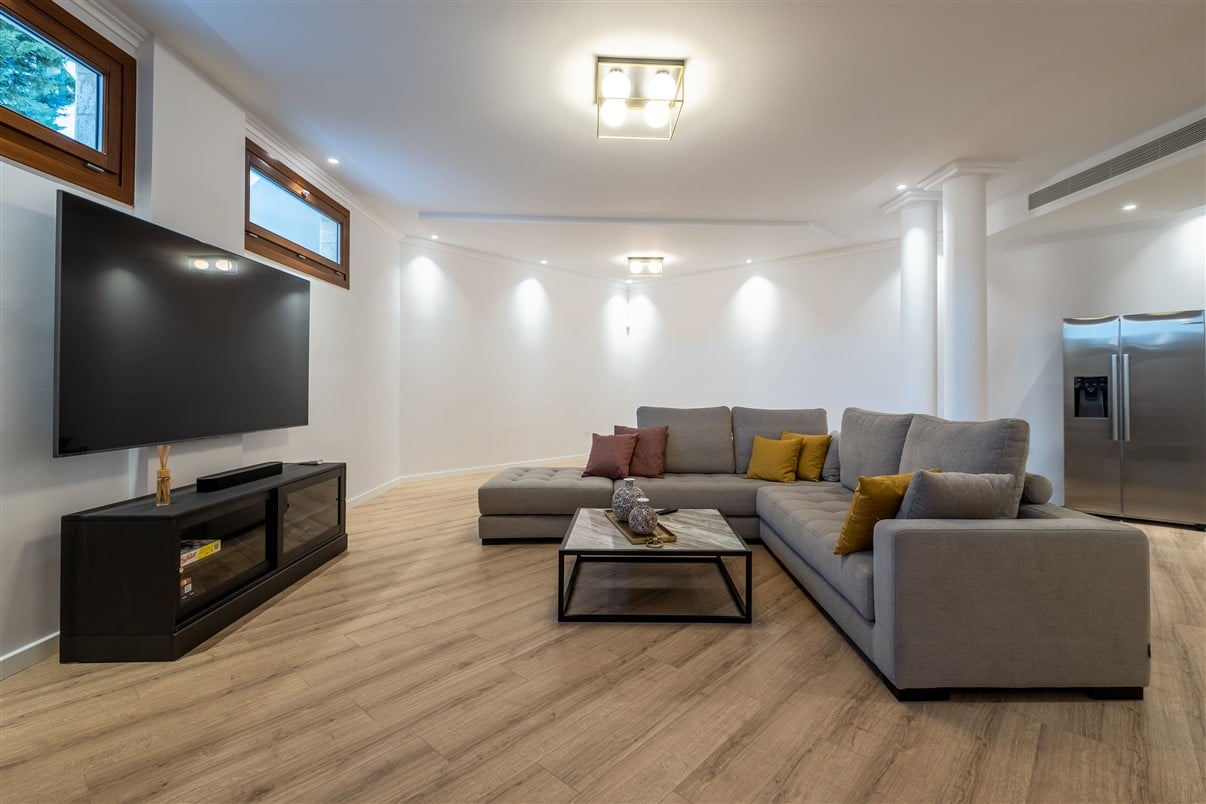 Limassol Property Luxury Six Bedroom Villa