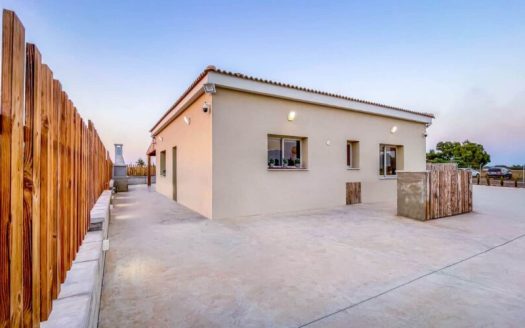 Famagusta Property Three Bedroom Farmhouse
