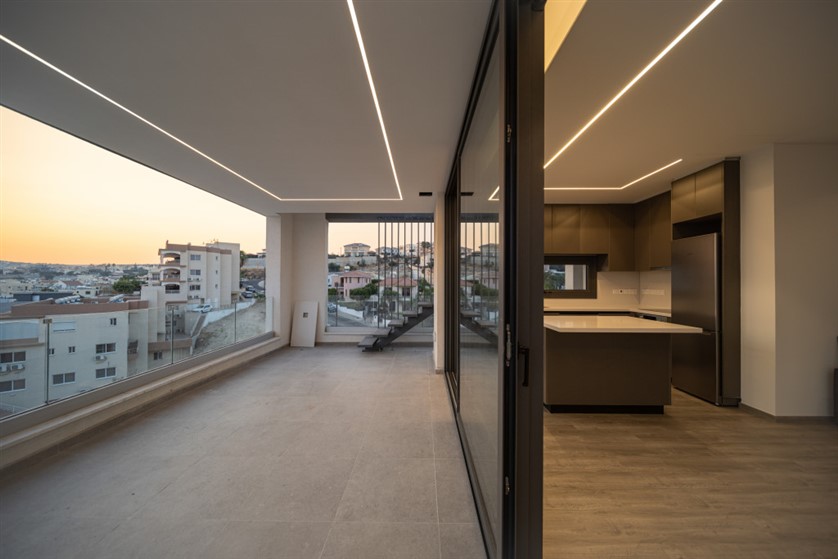 Limassol Property Modern Four Bedroom Penthouse